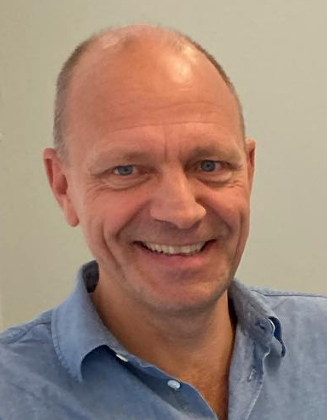 Clinical professor